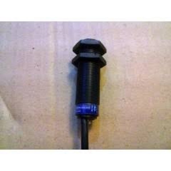 Proximity Switch, XT4P18FA262, 18mm, Teleme (14 Days Warrenty on Entire Stock)